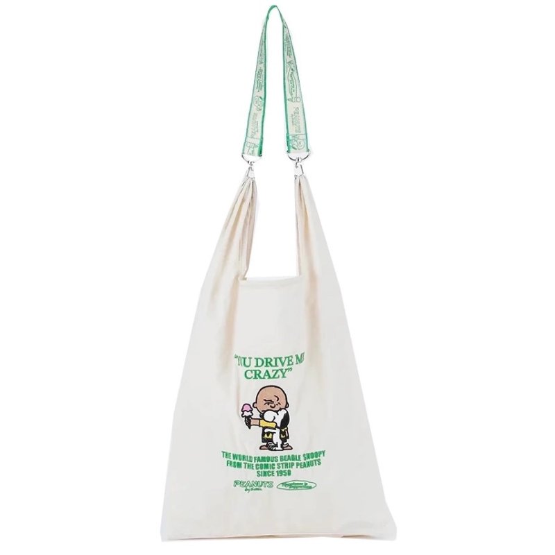 画像4: Snoopy Portable Foldable Embroidered Tote Shoulder Shopping Eco Bag　スヌーピーポータブル折りたたみ式刺繍トートショルダーショッピングエコバッグ (4)