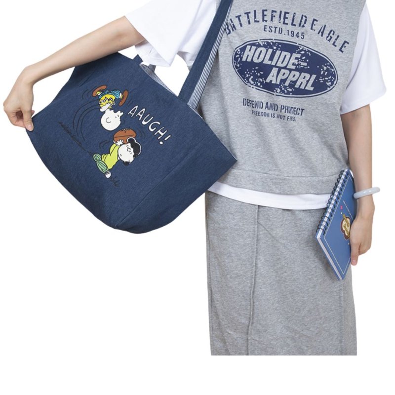 画像5: Snoopy cloth large capacity tote shoulder shopping bag　スヌーピー クロスラージキャパシティーショルダートートバッグ (5)