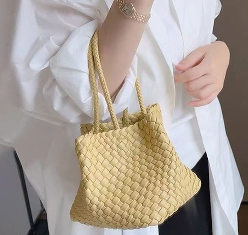 画像3: Dice-shaped woven mesh bucket tote bag 　サイコロ型編み込みメッシュバケットトートバッグ (3)