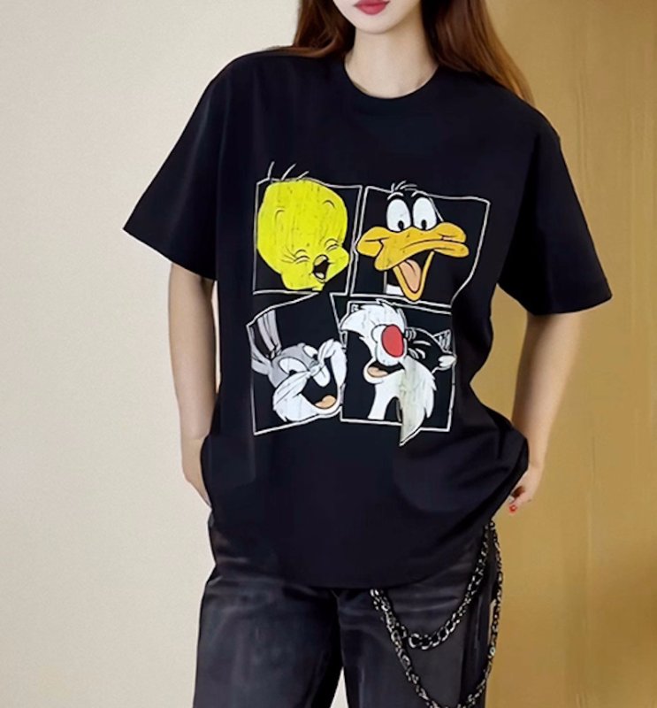 画像4: Unisex Looney Tunes Bugs Bunny Friends Print  T-shirt　 男女兼用 ユニセックスルーニー・テューンズ・バックスバニー仲間たちプリント半袖Tシャツ (4)