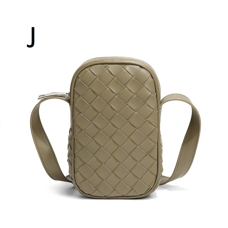 画像11: Braided Leather Mini Shoulder Crossbody Pochette Bag　レザー編み込みミニショルダークロスボディーポシェットバッグ (11)