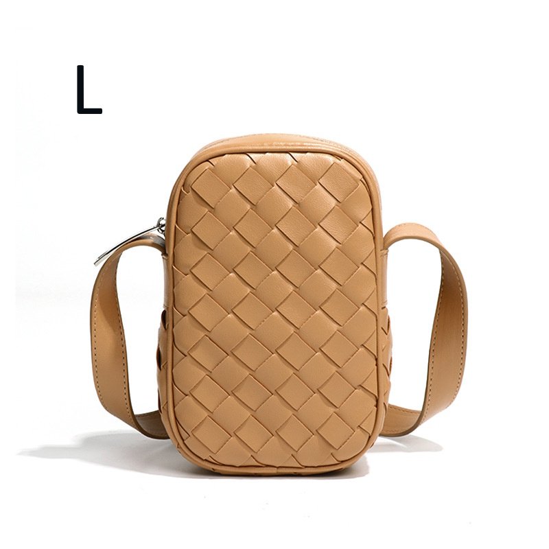 画像13: Braided Leather Mini Shoulder Crossbody Pochette Bag　レザー編み込みミニショルダークロスボディーポシェットバッグ (13)