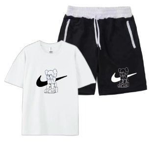 Soxロゴ入りTシャツ＆ショートパンツセット Unisex Kaws Tshirts x sweat short pants カウズ Tシャツ