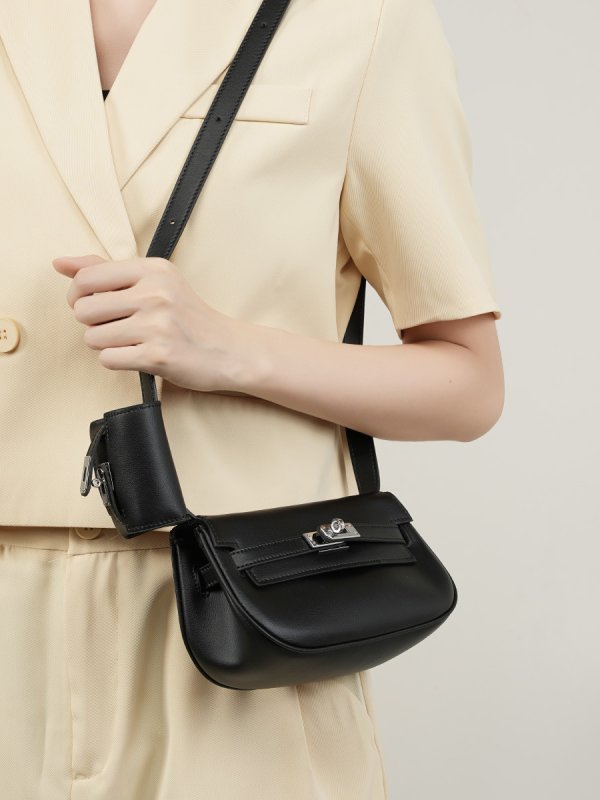 画像7: Genuine Leather Move Dumpling Bag Two-in-One Mini Shoulder Saddle Bag　本革ムーブダンプリングバッグツーインワンミニショルダー斜め掛けサドルバッグ (7)