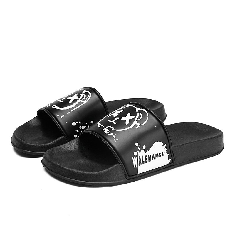 画像1:  Unisex  kaws bear camouflage designsandal slippers　ユニセックス 男女兼用カウズベアカモフラージュ迷彩サンダルスリッパ (1)