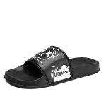 画像3:  Unisex  kaws bear camouflage designsandal slippers　ユニセックス 男女兼用カウズベアカモフラージュ迷彩サンダルスリッパ (3)