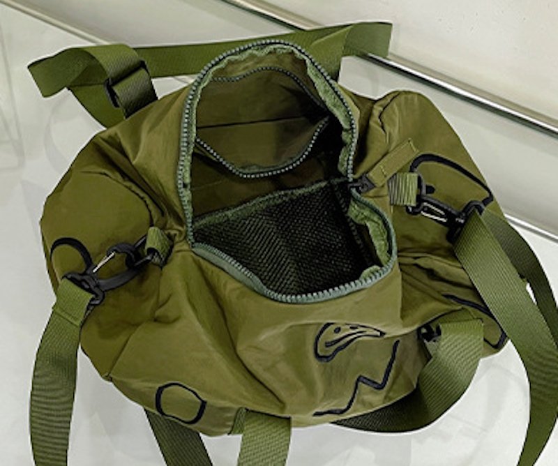 画像7:  Smiley Face Lettering Crossbody Shoulder Cylinder Bag　スマイリーフェイスレタリングクロスボディショルダーシリンダーバッグ (7)