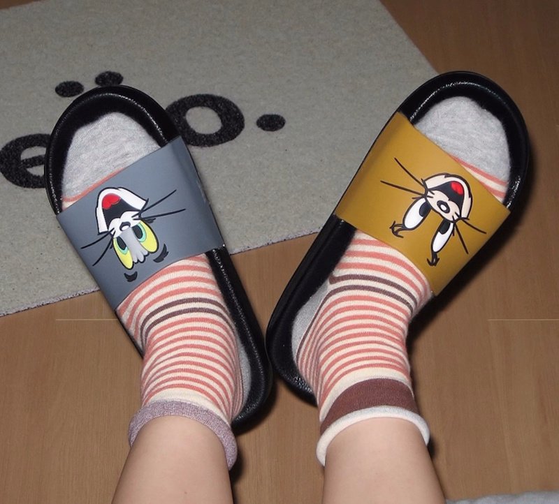 画像5: Unisex Tom and Jerry Face Asymmetrical color  Sandal Slippers  Beach sandals  ユニセックス男女兼用トムとジェリー非対称カラーフェイスフリップフロップ サンダル シャワー ビーチ サンダル (5)