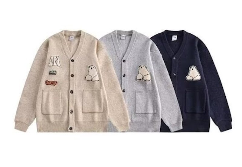 画像4: Unisex College style V-neck polar bear emblem cardigan knit　ユニセックス男女兼用カレッジスタイルVネックシロクマエンブレムカーディガンニットセーター (4)