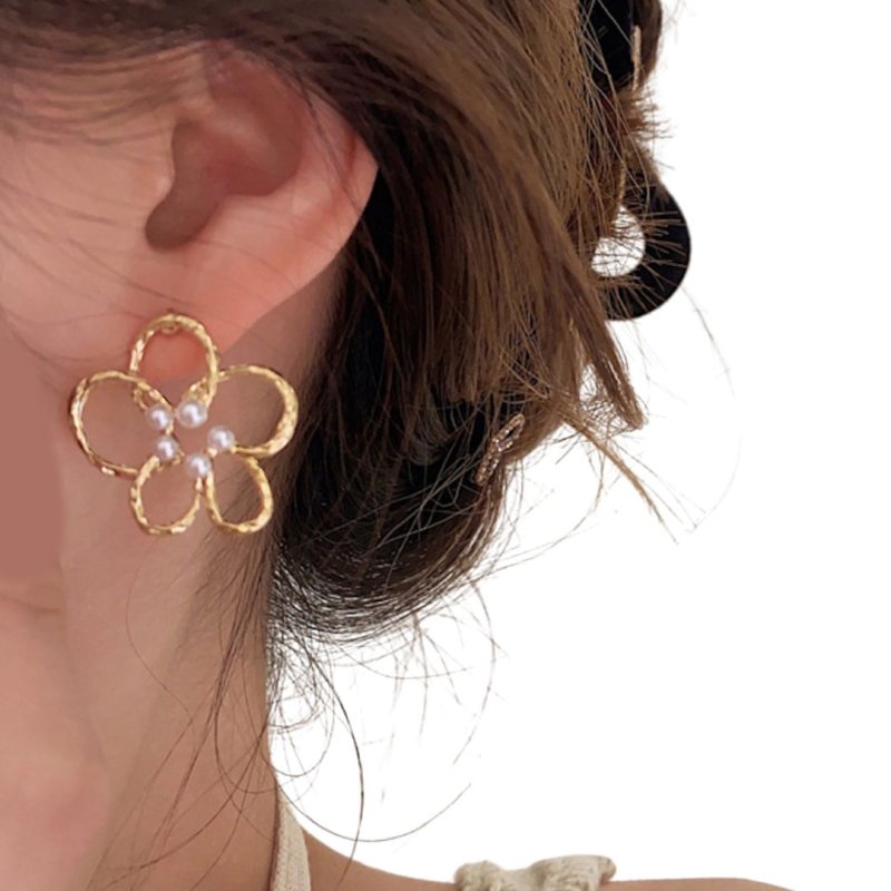 画像1: Pearl Flower French Style Earrings　パールフラワーフレンチスタイルピアス イアリング (1)