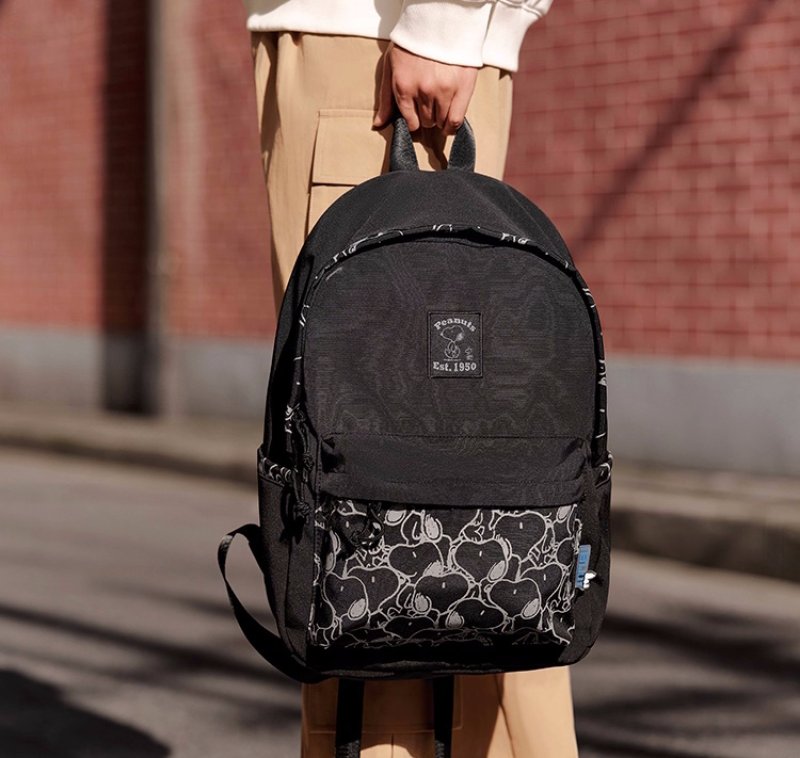 画像5: Snoopy Monogram Backpack  スヌーピーモノグラムバックパックリュック (5)