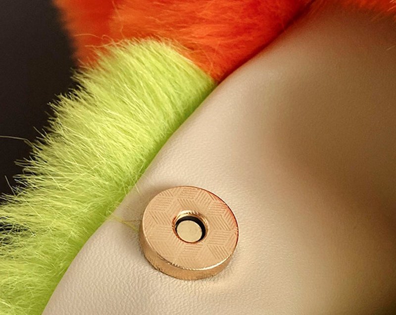 画像4: Fluffy border fur tote bag　ボーダーカラーモコモコファー トートバッグ (4)