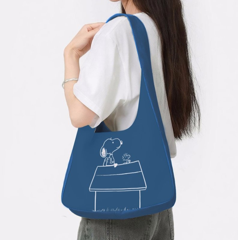 画像4: Snoopy canvas tote shoulder bag　スヌーピーキャンバスデニムトートショルダーバック (4)