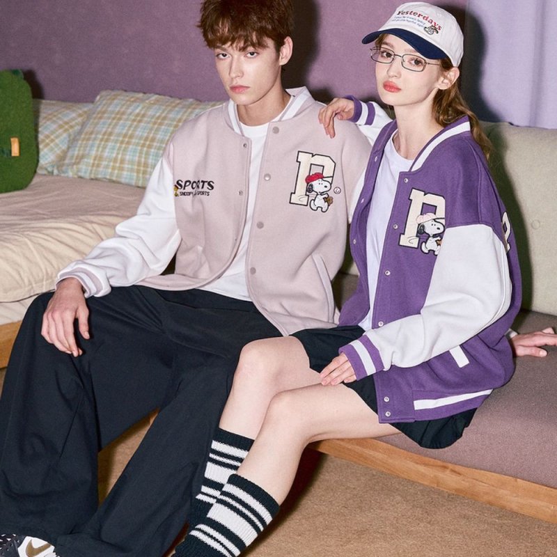 画像2: Vintage Snoopy embroidery jacket embroidery baseball uniform jacket blouson ユニセックス 男女兼用 ヴィンテージ 古着風 スヌーピー 刺繍 ジャケット スタジアムジャンパー スタジャン ジャケットブルゾン (2)