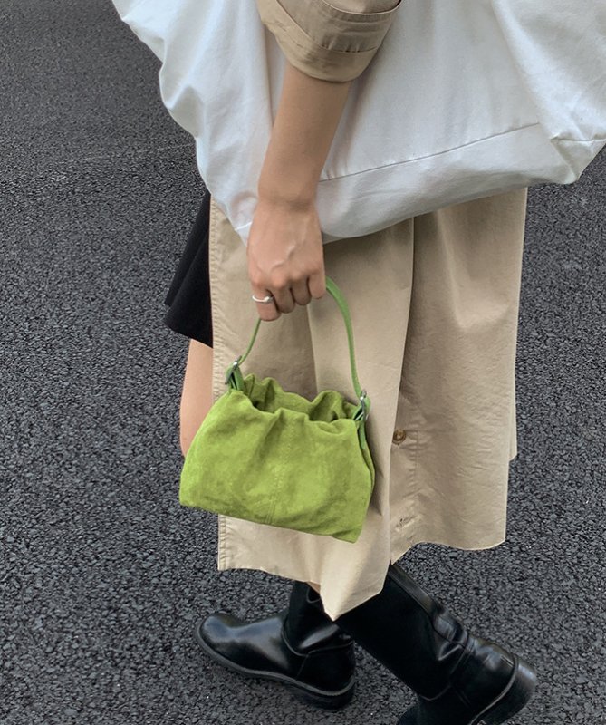 画像8: Suede Drawstring Bucket Mini Tote Shoulder Crossbody Bag　スエードローストリングバケットミニトートショルダークロスボディポシェットバッグ (8)