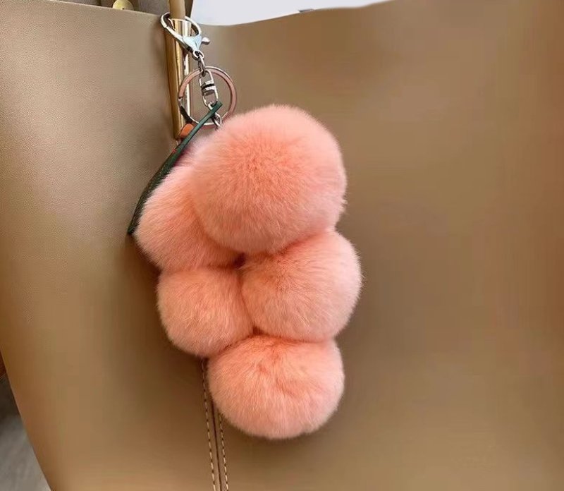 画像14: Rabbit Fur Grape Charm Key Ring Fashion Accessory  　ラビットファーグレープブドウバッグチャームキーホルダーファッションチャーム (14)