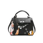 画像2: Sailor Moon Print Leather Small Tote Shoulder Crossbody Bag  美少女戦士ポッププリントレザーミニスモールトートショルダークロスボディバッグ (2)