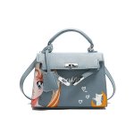 画像6: Sailor Moon Print Leather Small Tote Shoulder Crossbody Bag  美少女戦士ポッププリントレザーミニスモールトートショルダークロスボディバッグ (6)