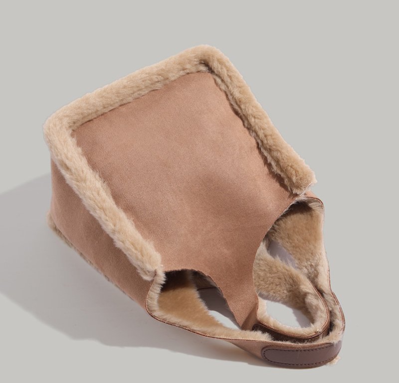 画像5: Suede fur-trimmed bucket tote shoulder bag　スエードファートリミングバケットトートショルダーバッグ (5)