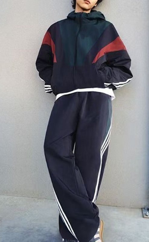 画像4:  Unisex Splicing 3-line suit set Jacket + Pant  ユニセックス 男女兼用 スプライシング3本ラインスーツ セットアップ上下 2点セット (4)