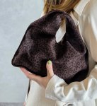 画像14: Triangle Leather Tote Shoulder Crossbody Bag　トライアングルレザートートショルダークロスボディバッグ (14)