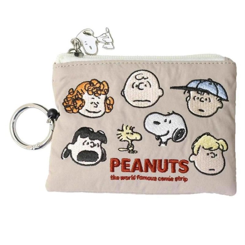 画像5: Snoopy Embroidered Small Key Bag Keychain Card Case  Fashion Accessory   スヌーピーキーバッグチャームキーホルダーファッションチャーム (5)
