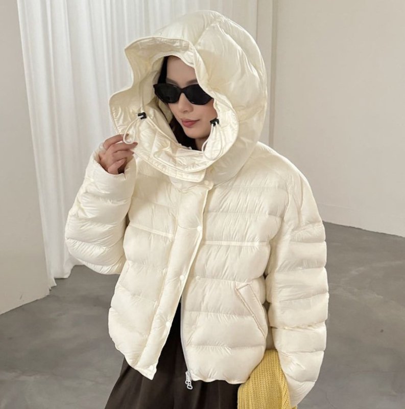 画像6: White duck down hooded puffer jacket with frill and puff sleeves coat  ホワイトダッグフリルフーディパフスリーブダウンジャケットコート (6)