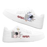 画像1: NASA x Astronaut Lace-up Sneakers  ユニセックス男女兼用NASAナサ×宇宙飛行士ハイトップハイカットレザースニーカー レースアップ スニーカー (1)