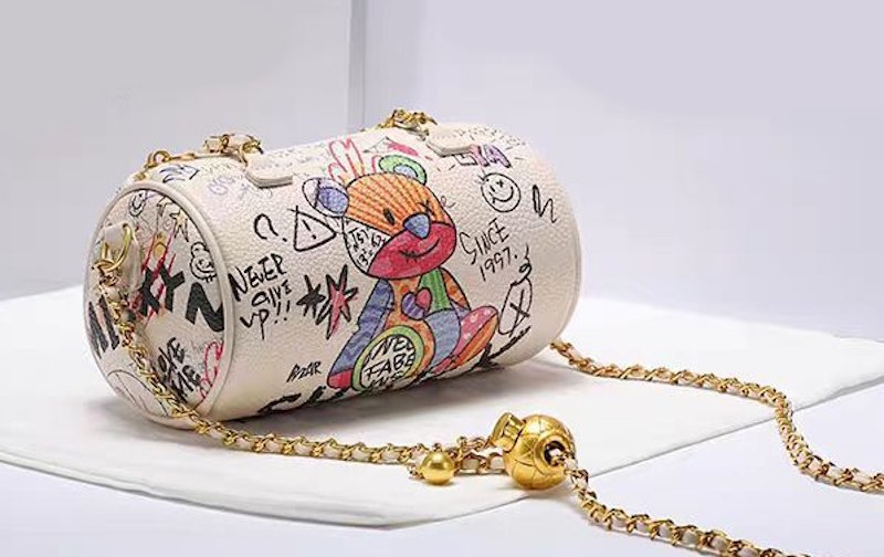画像9: SALE セール graffiti shoulder messenger portable cylinder bag　グラフィティ ポータブルシリンダーショルダークロスボディーバッグ (9)