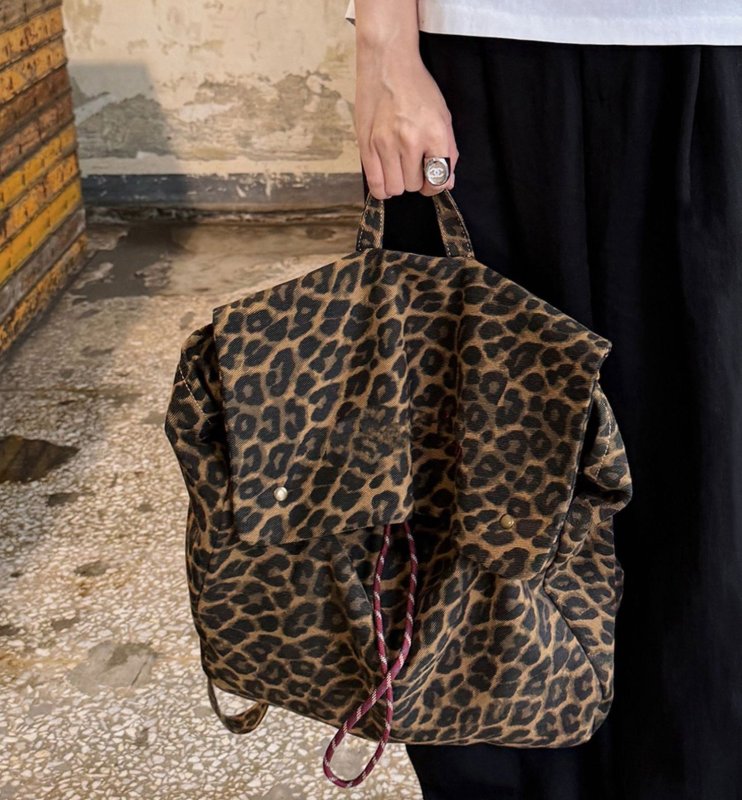 画像3: Leopard print large capacity backpack tote shoulder bag　ヒョウ柄レオパードラージキャパシティーバックパックトートショルダーバッグ (3)