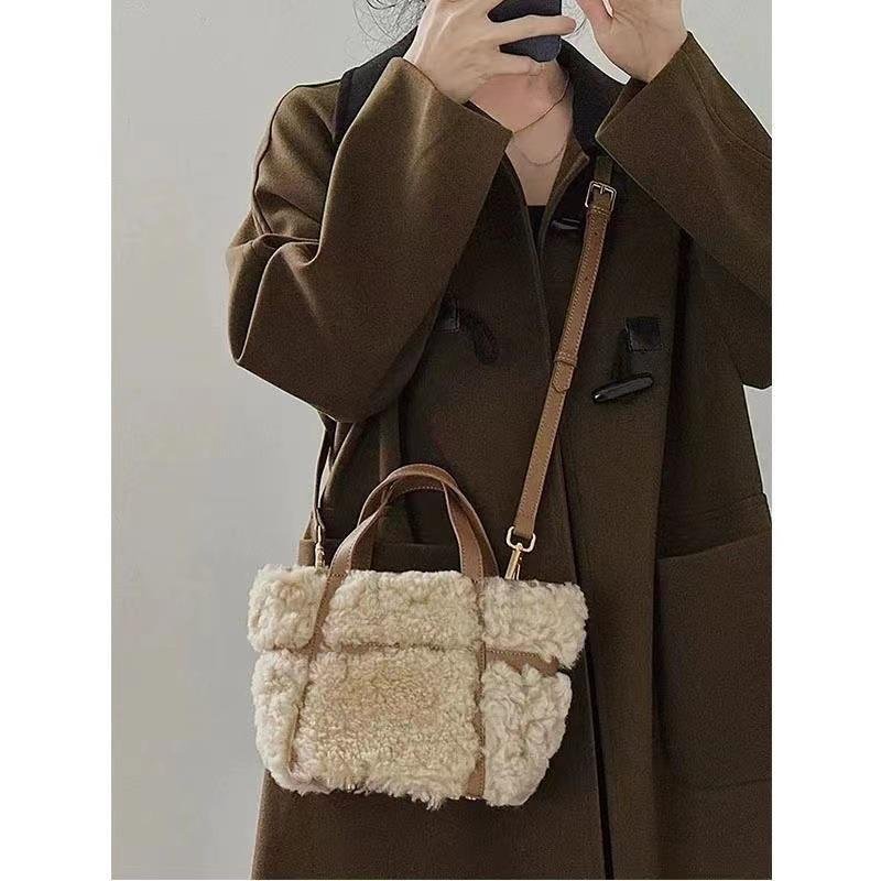画像6: Fluffy fur and leather tote shoulder bag　フワフワファー＆レザートートショルダーバッグ (6)