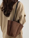 画像7: Suede bucket shoulder tote bag　 バケットスエード調ショルダートートバッグ (7)