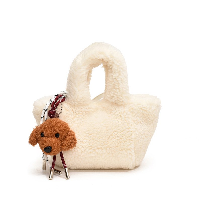 画像2: Bucket fur tote shoulder bag with plush charm　バケットファーぬいぐるみチャーム付きトートショルダークロスボディーバッグ (2)