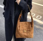 画像7: Quilted large capacity chain shoulder strap leather tote shoulder bag　キルティングラージキャパシティーチェーンショルダーストラップ レザートートショルダーバッグ (7)