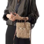 画像1: Eyeball Fluffy Fur Tote Shoulder Bag　アイボールフワフワファートートショルダーバッグ (1)
