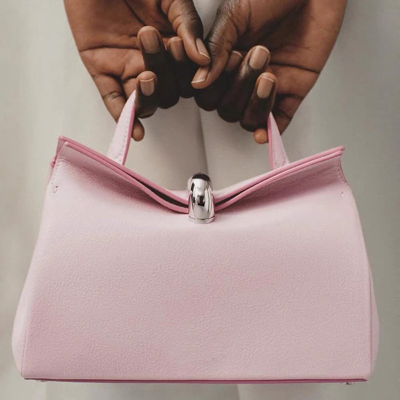 画像5: Leather tote shoulder bag with metal buckle　バックル付きレザートートショルダーバッグ (5)