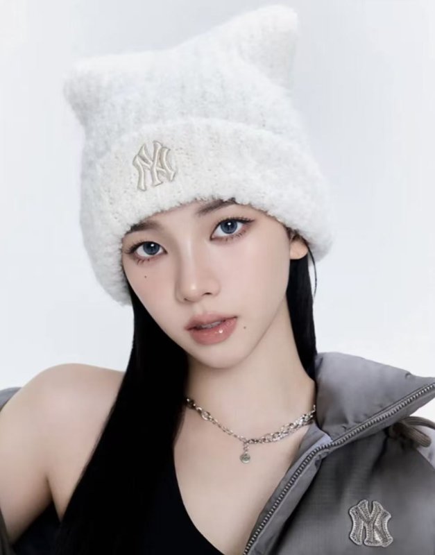 画像3: MLB Korea MLB Korea Plush Meow Beanie エムエルビー コリア 猫耳 ミャオン ビーニー  ニット帽 帽子 NY y2k ニューヨークヤンキース   (3)