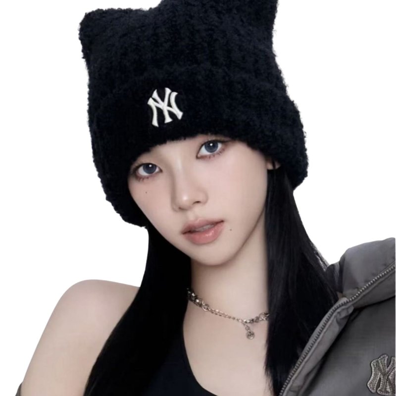 画像1: MLB Korea MLB Korea Plush Meow Beanie エムエルビー コリア 猫耳 ミャオン ビーニー  ニット帽 帽子 NY y2k ニューヨークヤンキース   (1)
