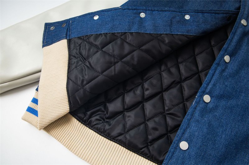 画像4: Denim and leather sleeves quilted interior embroidered lettering Stadium Jacket ユニセックス 男女兼用デニム×レザースリーブ 内側キルティング レター刺繍スタジャンスタジアムジャンパー  MA-1 ボンバー ジャケット ブルゾン (4)