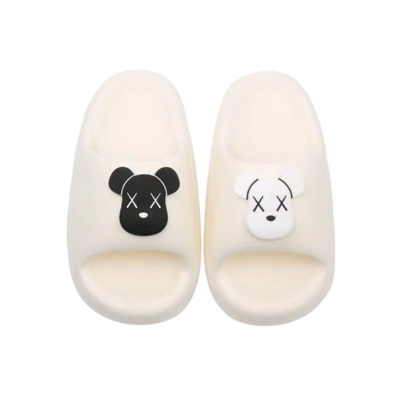画像2: 26SS Unisex BE@RBRICK  Flat Sandals slippers Sneakers  男女兼用 ハーフカラーベアブリック 暴力熊 サンダルシャワーサンダル ビーチサンダル シューズ (2)