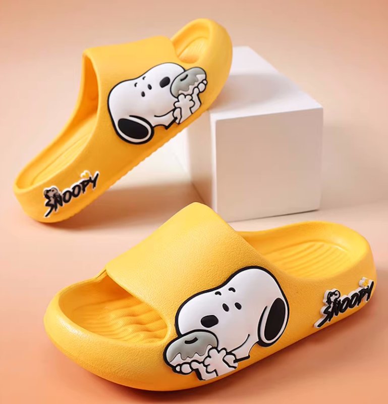 画像6: Unisex Adult & Kids Snoopy Flat Sandals slippers Sneakers  アダルト＆キッズ男女兼用 スヌーピー サンダルシャワーサンダル ビーチサンダル シューズ (6)