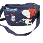 画像1: Snoopy Half Moon Crossbody Shoulder  tote  bag  　ハーフムーンスヌーピークロスボディートートショルダーバッグ (1)