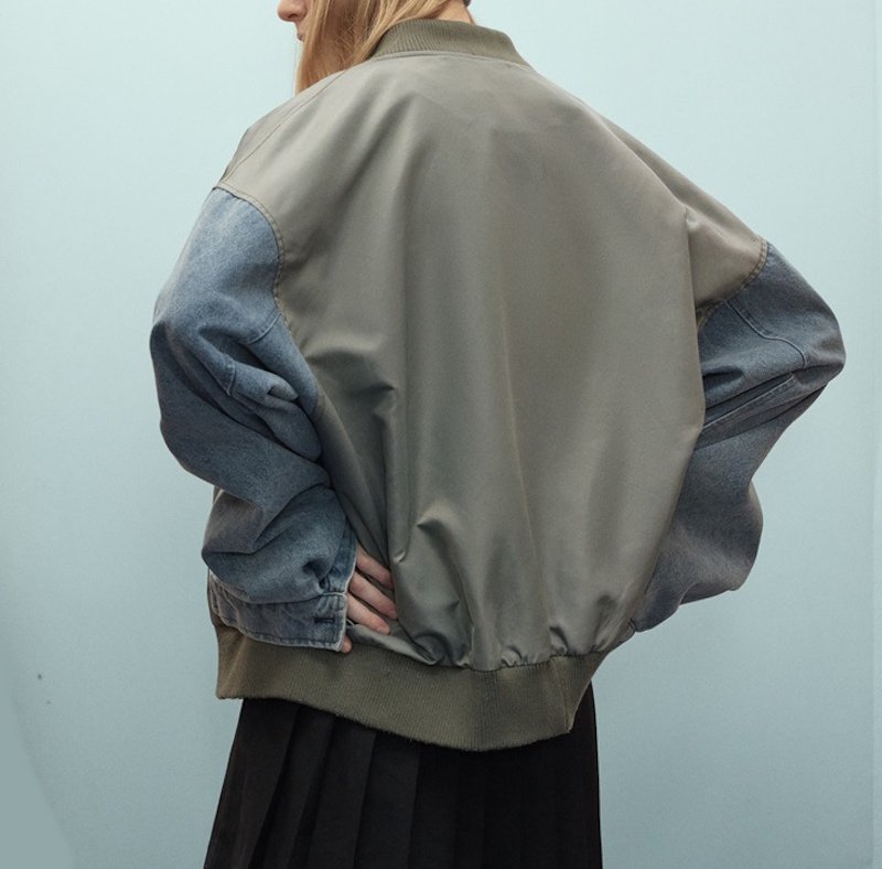 画像7: Acrylic & denim sleeve two-tone MA1 bomber jacket　ユニセックス 男女兼用 アクリル＆デニムスリーブ バイカラーMA1ボンバージャケット (7)