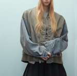 画像4: Acrylic & denim sleeve two-tone MA1 bomber jacket　ユニセックス 男女兼用 アクリル＆デニムスリーブ バイカラーMA1ボンバージャケット (4)