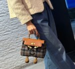 画像8: BKjllycatlm Check Plush Tote Shoulder Crossbody Bag  jllycatlm　チェックスマイルぬいぐるみトートショルダークロスボディーバッグスマイル   (8)