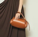 画像6: Three-dimensional feeling leather tote shoulder crossbody bag　Three-dimensional feeling立体型レザートートショルダークロスボディバッグ (6)