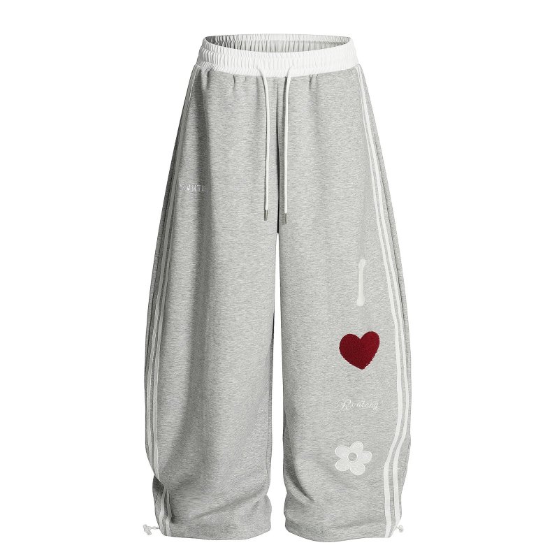 画像1: Love Embroidered Loose Sweatpants 　 ユニセックス ハート刺繍 スウェットパンツ (1)