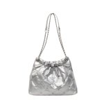 画像2: Quilted Star & Pavé Chain Drawstring Leather Tote Shoulder Crossbody Bag　キルティングスター＆パヴェチェーン巾着レザートートショルダークロスボディバッグ (2)