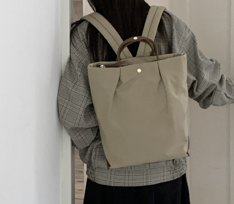 画像10: Waterproof Large Capacity Backpack Tote Shoulder Bag　ユニセックス男女兼用ウォータープルーフラージキャパシティバックパック  リュック トートショルダーバッグ (10)