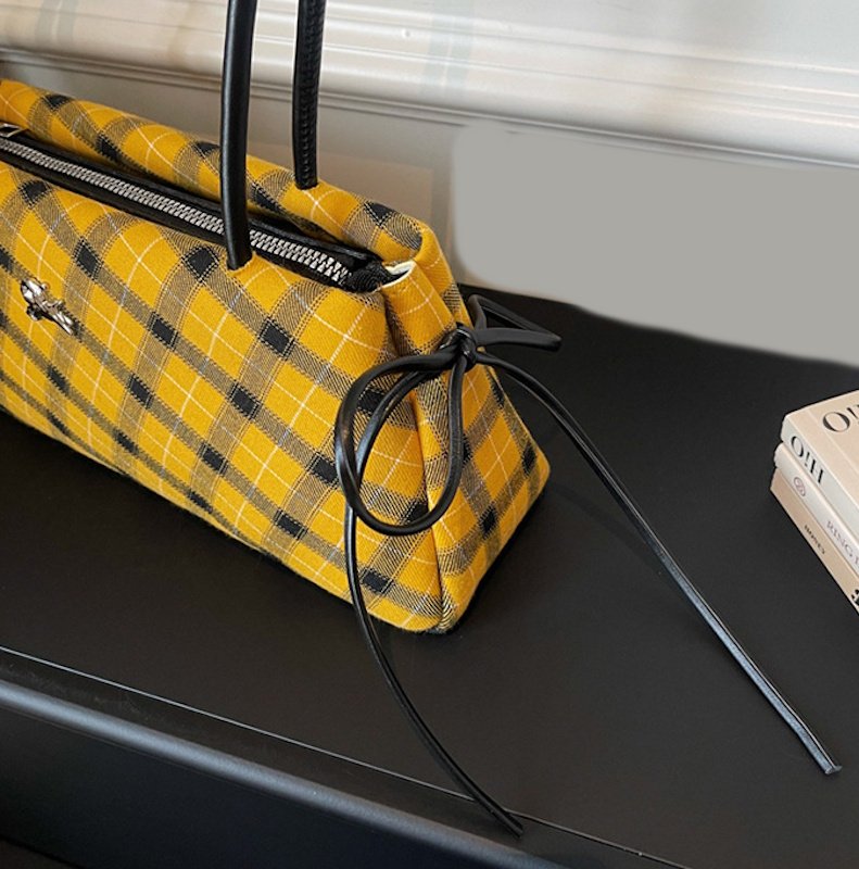 画像5: Checkered Horizontal Tote Shoulder Underarm Bag　チェック柄スタイリッシュ横長トートショルダーアンダーアームバッグ (5)